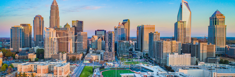 Allied Physical Therapy job in Charlotte, North Carolina – Travel Healthcare Hero Image