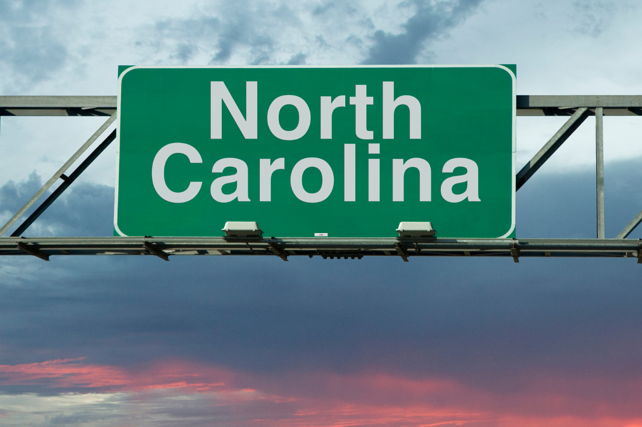 north carolina street sign for travel nurses looking for housing in NC